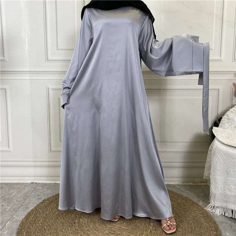 Abaya elegante in satin – Abito lungo chic per cerimonie