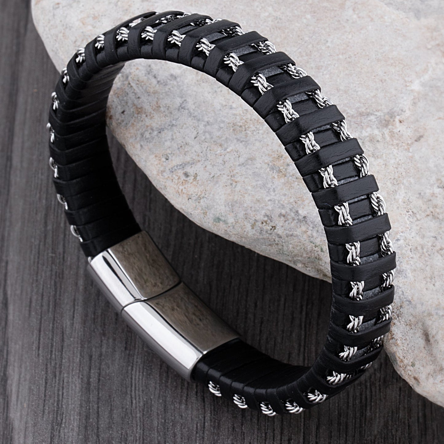 Bracciale in Pelle Nera – Bracciale Intrecciato Elegante per Uomo