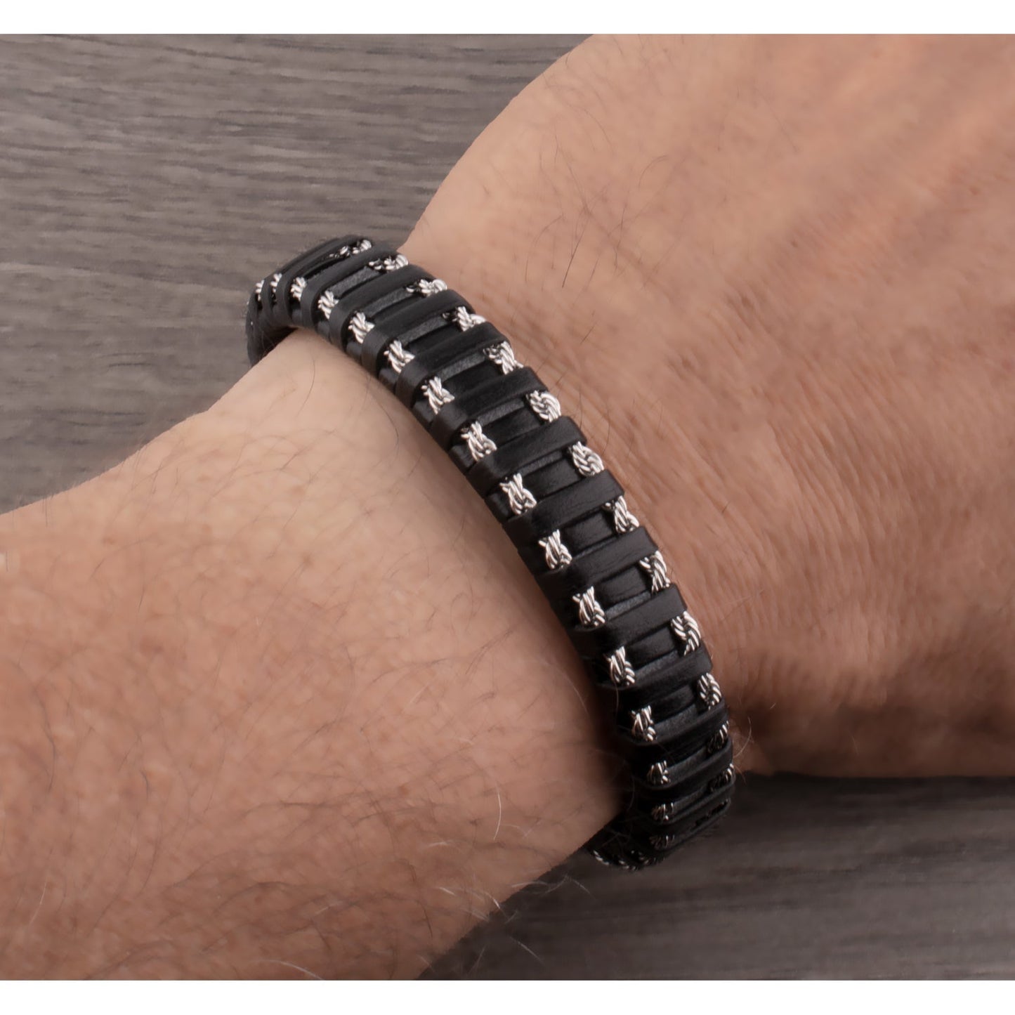 Bracciale in Pelle Nera – Bracciale Intrecciato Elegante per Uomo